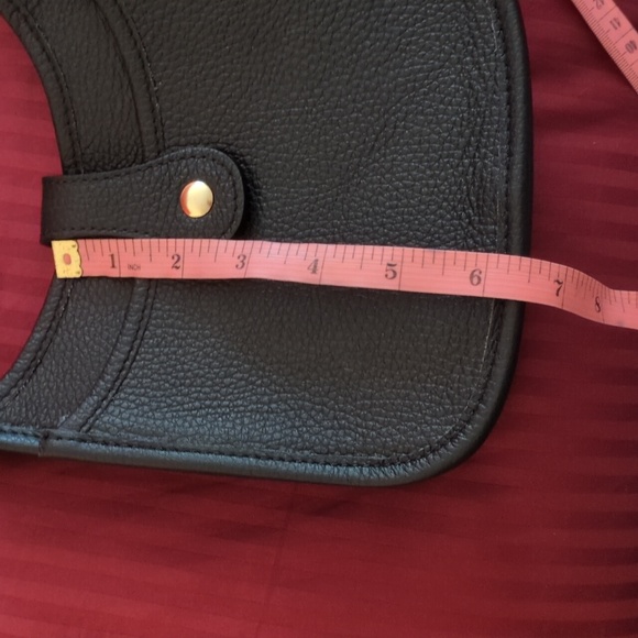 Simons pebbled leather crossbody bag - Picture 5 of 5